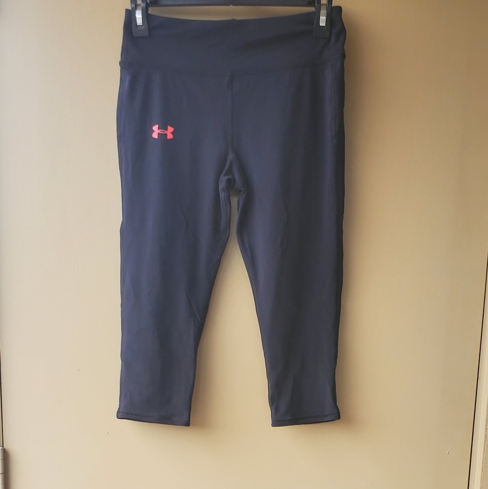 Underarmour Workout Capri Leggings - Picture 2 of 6